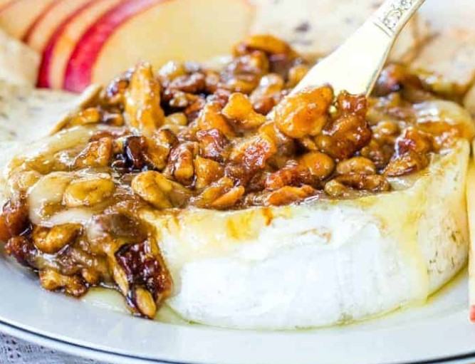 How To Make Honey Nut Baked Brie Bloomin Apples 7 Easy Steps Food And Meal