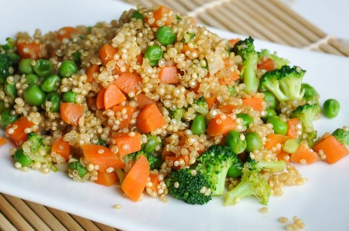 how to make Vegetarian Quinoa Fried Rice