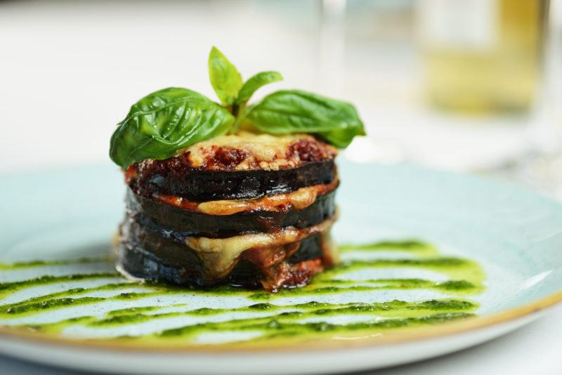 How to Make Pan-Cooked Eggplant Parmesan Stacks - 6 easy steps 1 How to Make Pan-Cooked Eggplant Parmesan Stacks