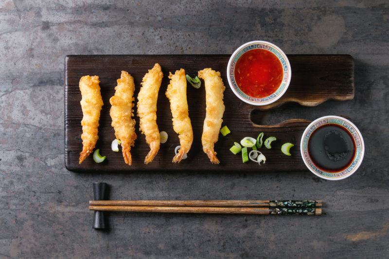 How to Cook Shrimp Tempura — 6 Steps 1 Fried tempura shrimps with sauces